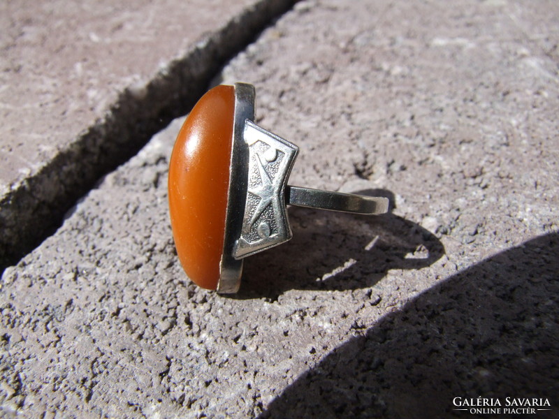Silver ring with amber (230409)