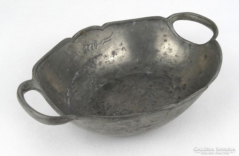 1Q951 antique marked pewter bowl with the date 1774