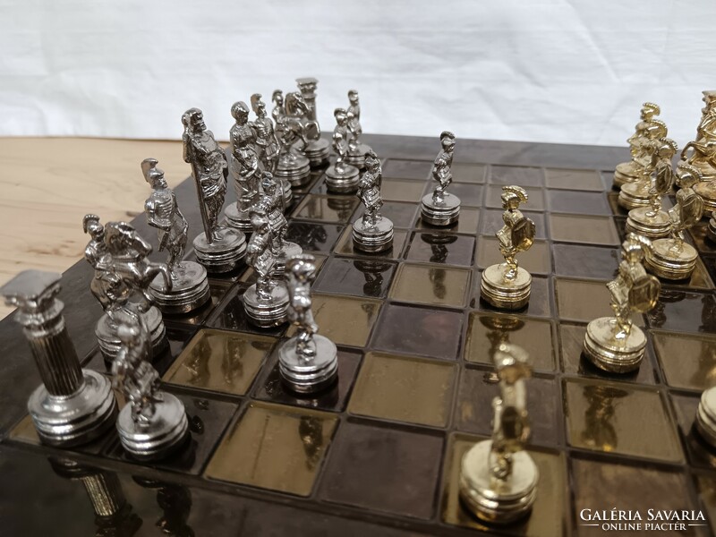 Egyedi készítésű réz sakk készlet