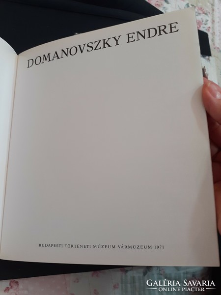 Domanovszky Endre Bertalan Vilmos: Színek varázsa és egy kiállítási katalógus 1971 ből