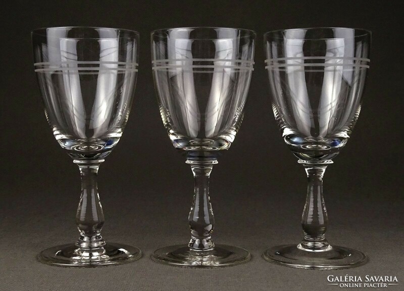 1Q998 old polished stemmed glass glasses 3 pieces
