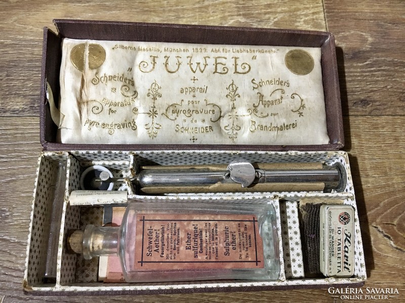 Cca 1900 Juwel faégető készlet, hiánytalan eredeti dobozában (Kreutle Fer...