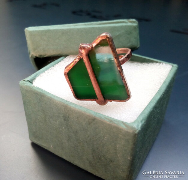 Beautiful green glass jewelry, ring