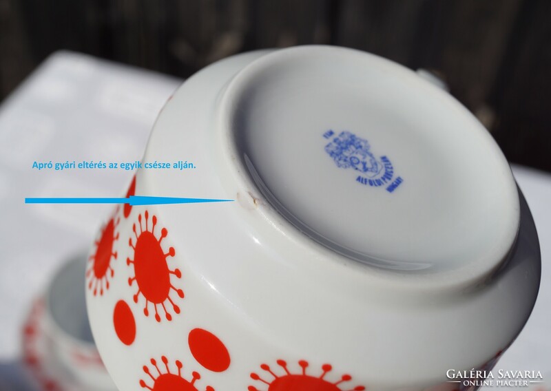 Retro Alföldi porcelán Centrum Varia napocskás piros pöttyös teás csésze készlet és cukortartó 16db