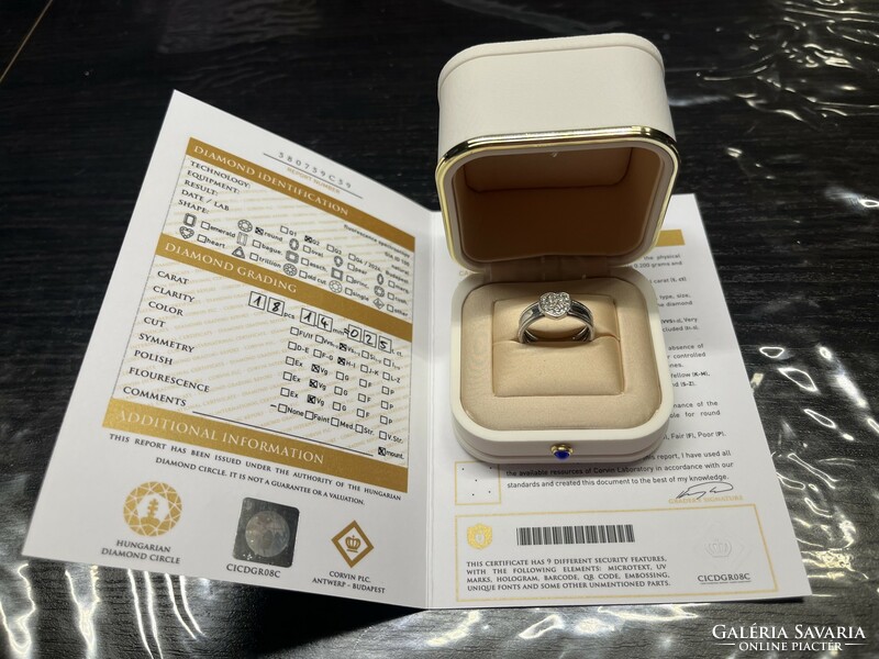 18k szívecskés fehérarany gyűrű, 0,25ct gyémánttal, Certifikáttal
