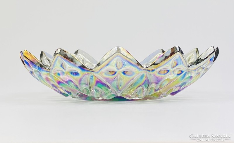 Iridescent glass bowl
