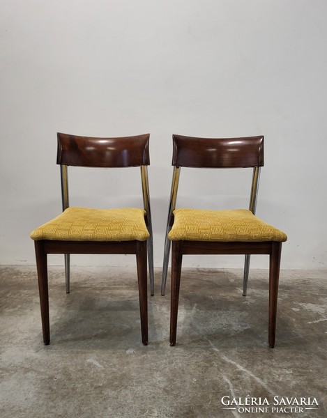 Pair of chairs, 2 dining chairs