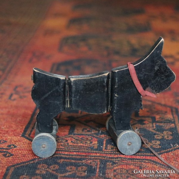 1900 K. Hubley scottie antique toy / articulated hubley wooden dog toy pull along c 1900
