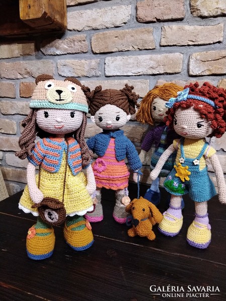Bella (crocheted craft doll)
