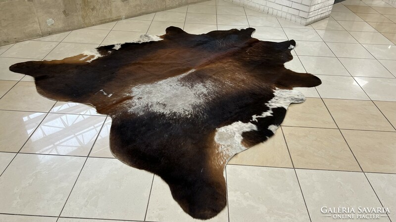 3609 Huge Argentinian cowhide rug 200x240cm free courier