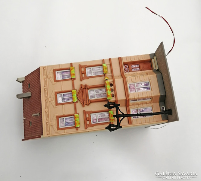 Kibri Városi ház - Makett épület - Terepasztal modell, Modellvasút