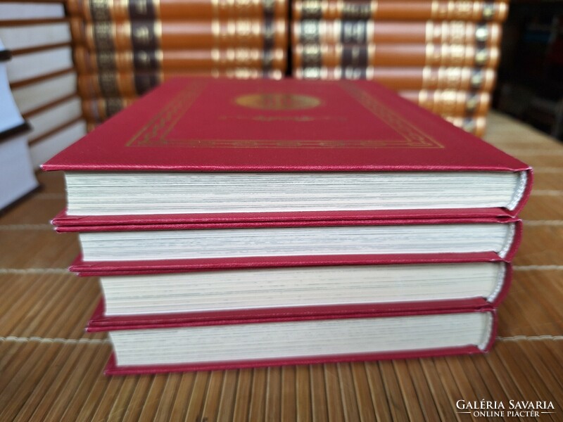 Jules Verne sorozat (Hachatte) 4 kötete egyben eladó. 8000.-Ft