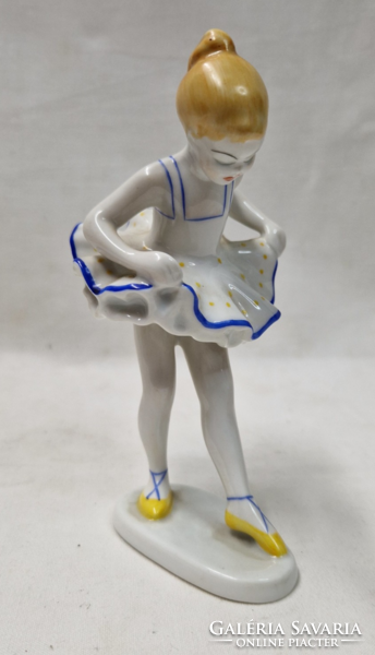 Hollóházi porcelán Balerina kislány figura hibátlan állapotban 14 cm