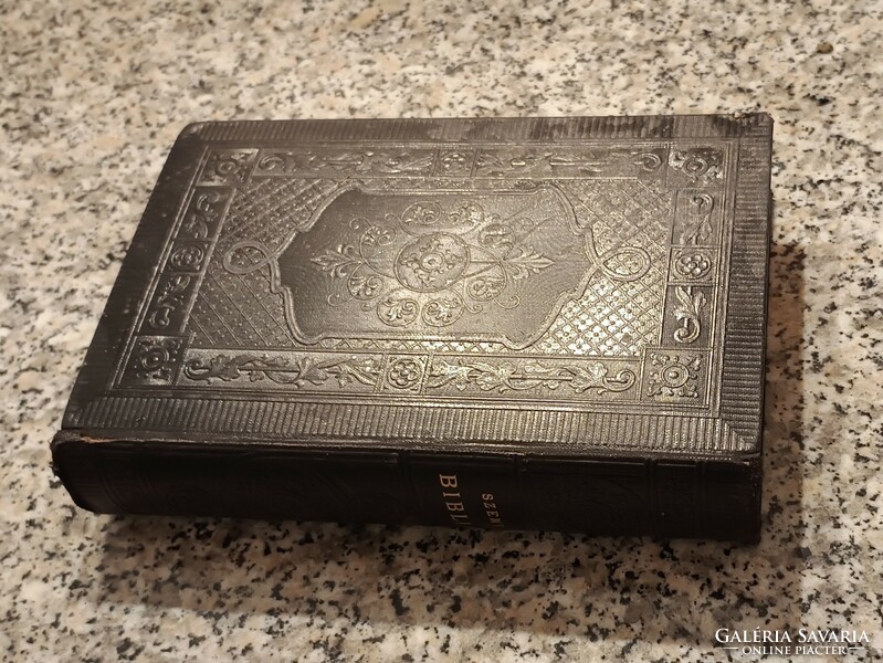 Nagyon szép, 110 éves, teljes Károli Biblia, Szentírás