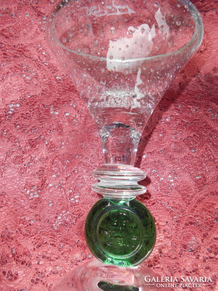 Kupa alak--alsó rész buborékos üveg kehely  szép kézműves munka ​.19,5 cm