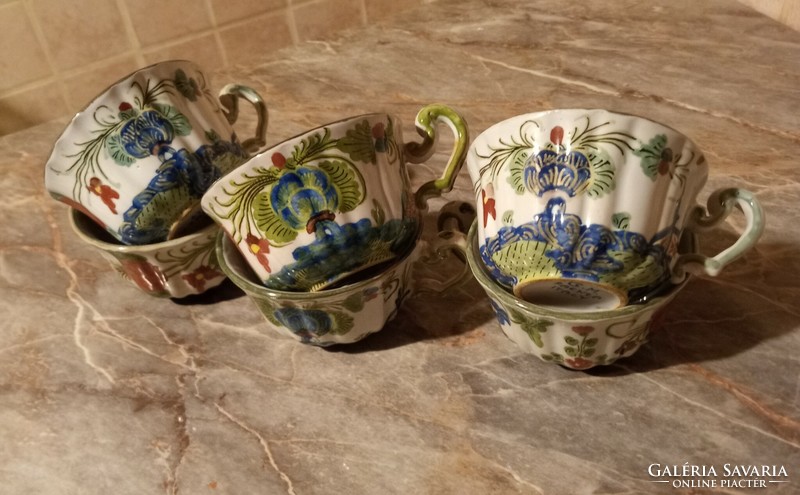 Faenza Italian hand painted tea cups