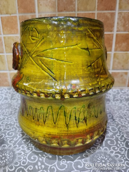 Mónika Laborcz rarity girl head vase