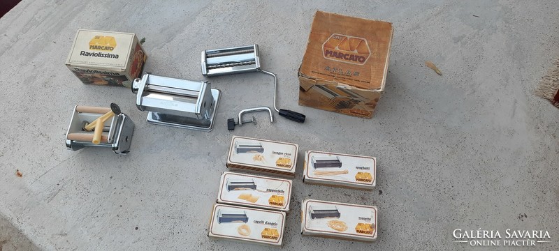 Marcato older Italian pasta machine with accessories