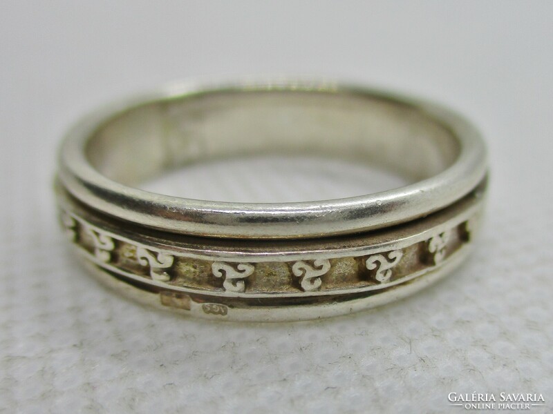 Szép régi kelta motívumos ezüst karikagyűrű