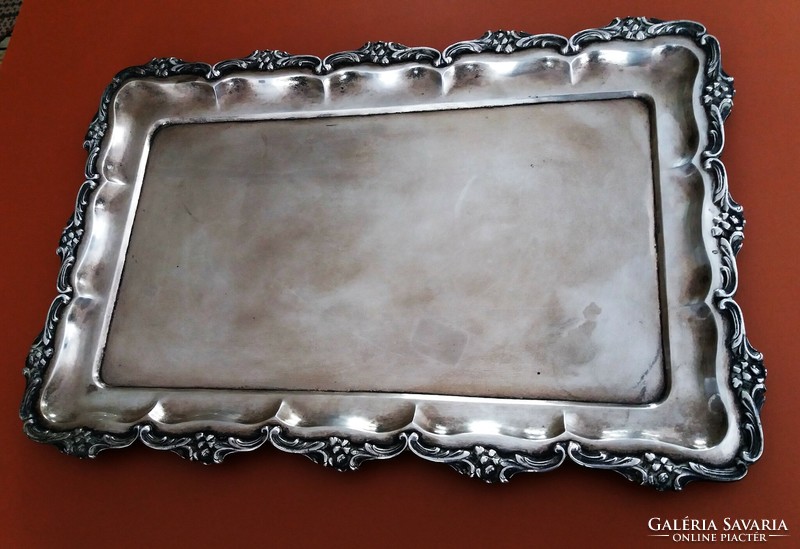 800-As large square silver tray, English model, after 1936