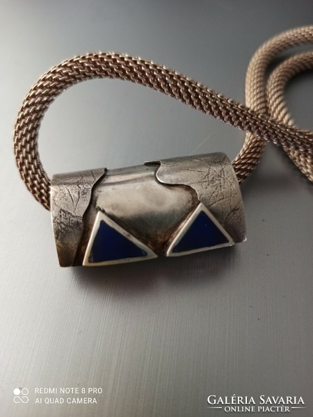 Design silver necklaces
