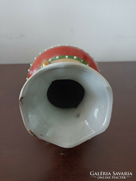 Chinese glazed ceramic vase