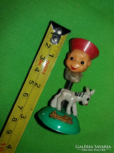 Antique traffic goods Hungarian small industrial bazaar goods plastic souvenir spring doll figure with teacups as shown in the pictures
