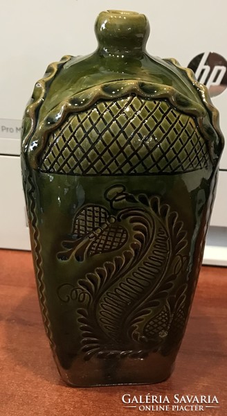 Sándorné Banga folk ceramics