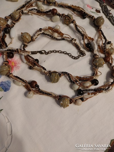 Long necklace embellished with Murano pearls
