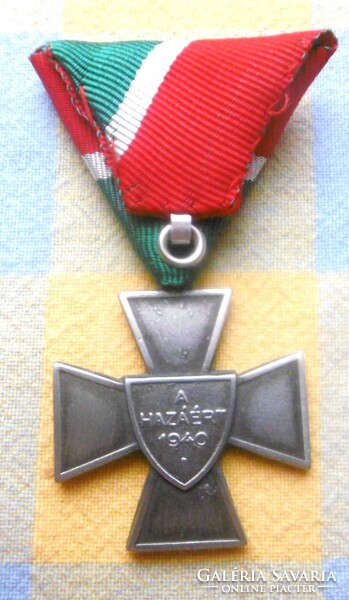 National defense war cross with matching war ribbon war metal t1