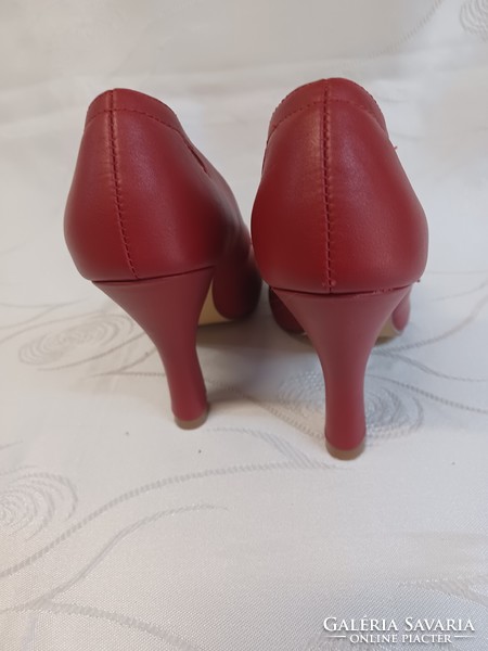 Piros Pinup cipő 36 méret