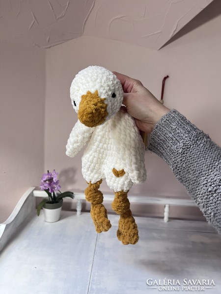 Crocheted plush goose sleeper