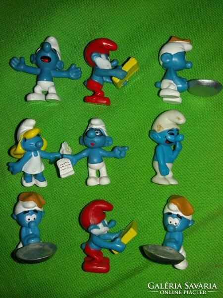 Collectable Kinder Surprise Huppies Blue Dwarfs Rubber Figures 9 pcs in one according to the pictures 2.