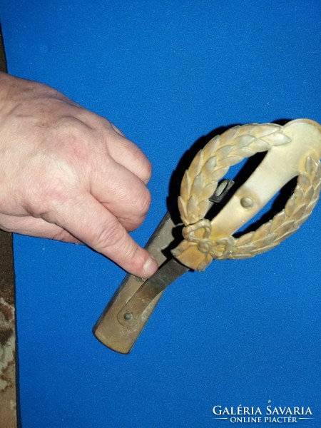 Antique copper curtain holder / clothes hanger, condition as shown in the pictures