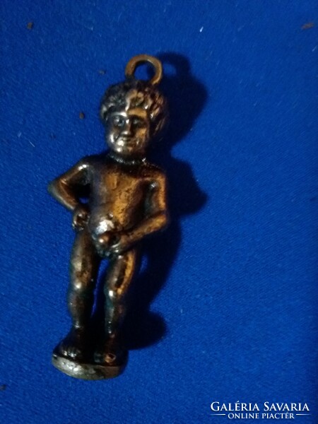Antique copper key holder ornament peeing boy - manniken pee - in good condition according to the pictures