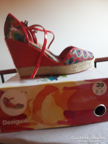 Desiqual 39 brand new sandal