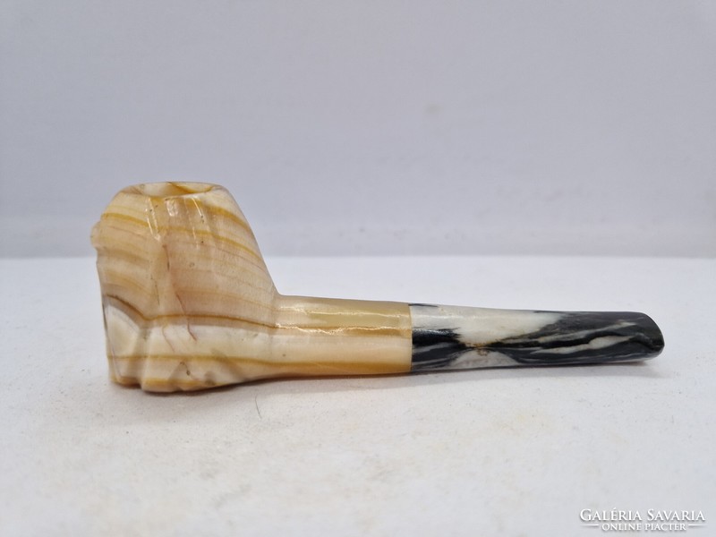 Onyx mineral pipe