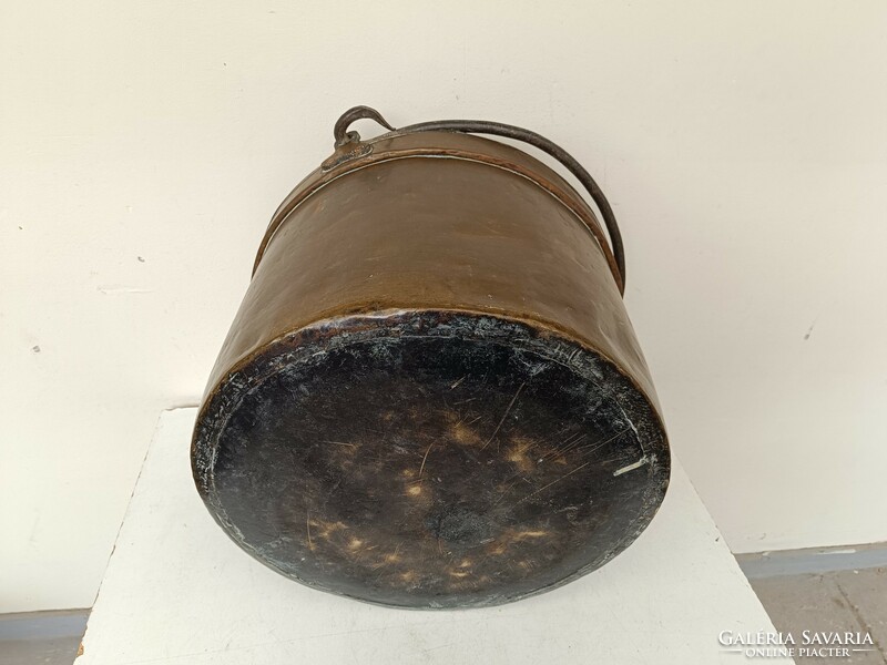 Antik konyhai sárgaréz üst nagy nehéz edény bogrács vas füllel 762 8699
