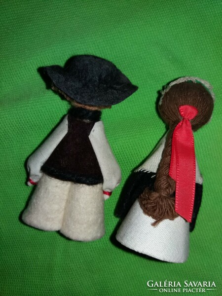 Retro wooden toy figures poor man and his wife 2 in one 9 cm according to the pictures