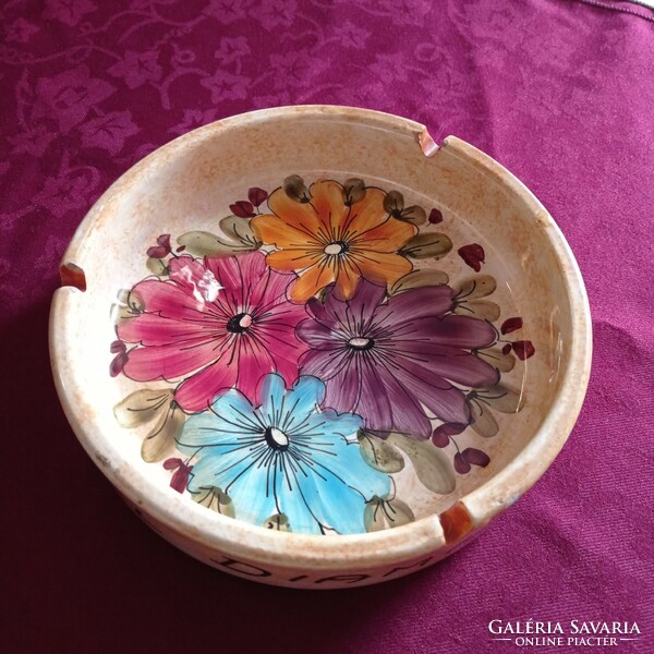 Large ceramic centerpiece, bowl, 18 cm in diameter