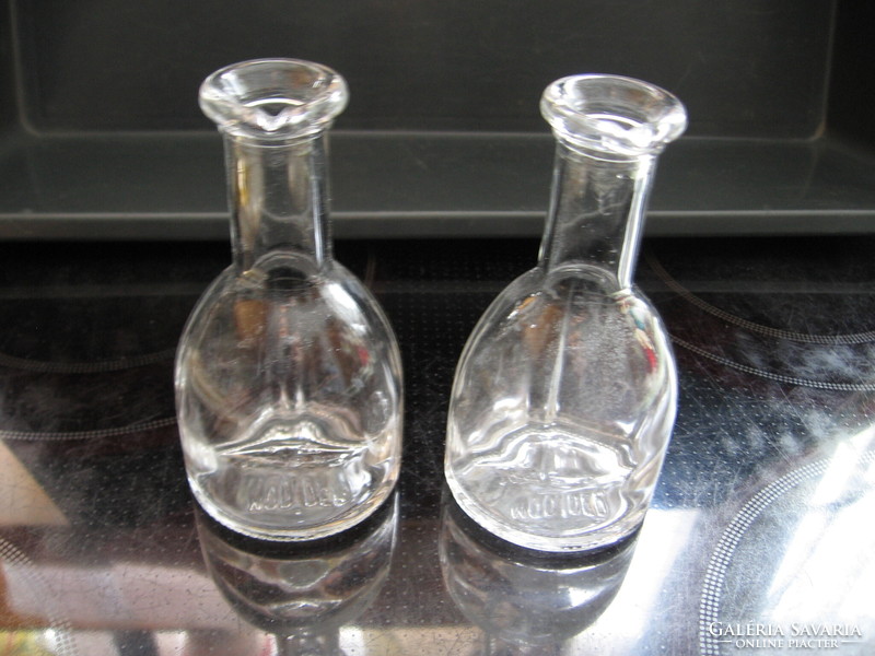 Mod.Dep.10Cl glass bottle pair