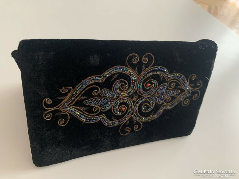 Casual evening bag velvet embroidered with beautiful beaded metallic thread