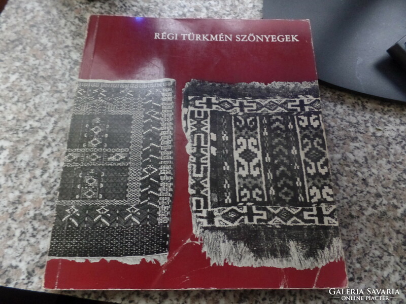 Old Turkmen carpets