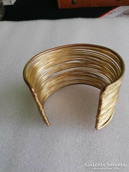 Unique special gold-plated bracelet