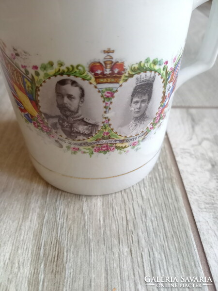 Fabulous Antique British Porcelain Coronation Commemorative Cup ii. (1911)