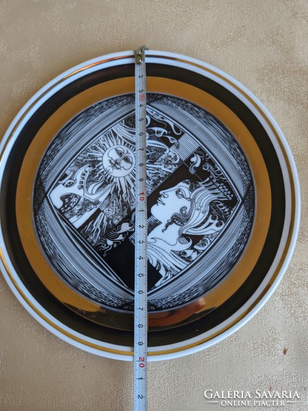 Raven House plates with Saxon endre graphics