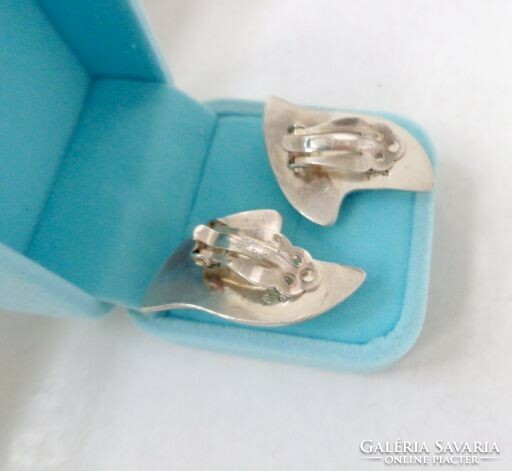 Silver taxco mexico vintage clip earrings