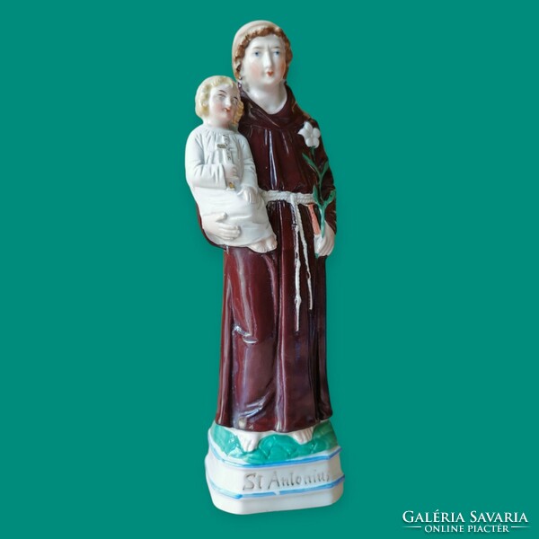 Saint Antal with your little one porcelain favor object