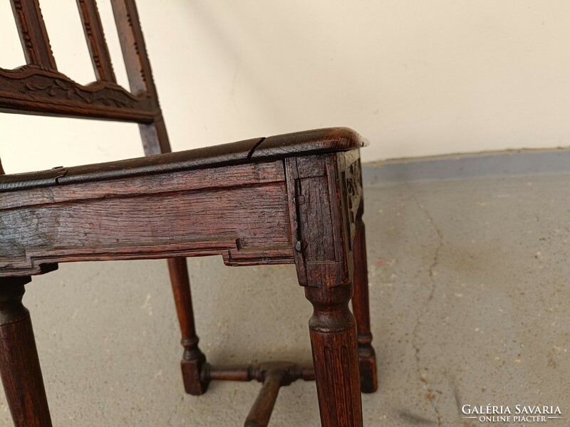 Antik néprajzi népi paraszt faragott bútor fa szék 821 8808