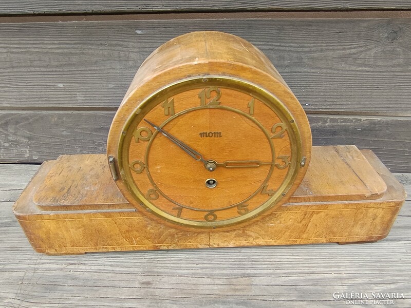 Règi Hungarian table clock